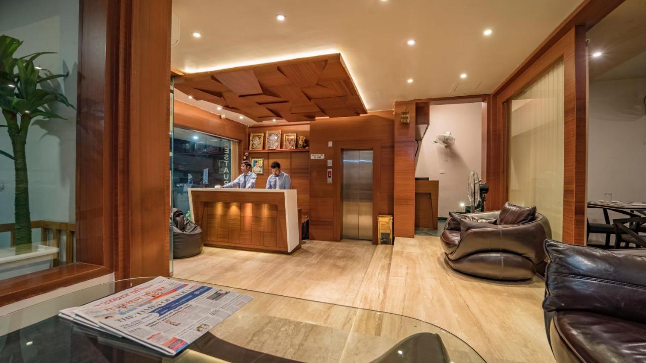 אודייפור Uddhav Vilas A Family Hotel מראה חיצוני תמונה